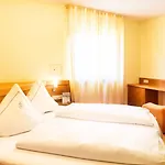 Hotel Bodensee Storchen 3*