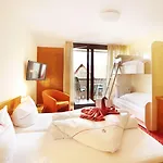 Hotel Bodensee Storchen 3*