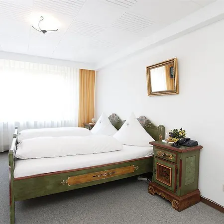 Bodensee Storchen 3* Ульдинген-Мюльхофен