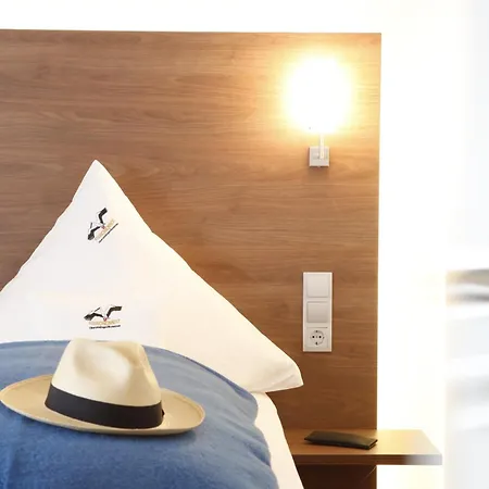 Отель Bodensee Storchen Ульдинген-Мюльхофен