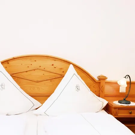 Bodensee Storchen Ульдинген-Мюльхофен