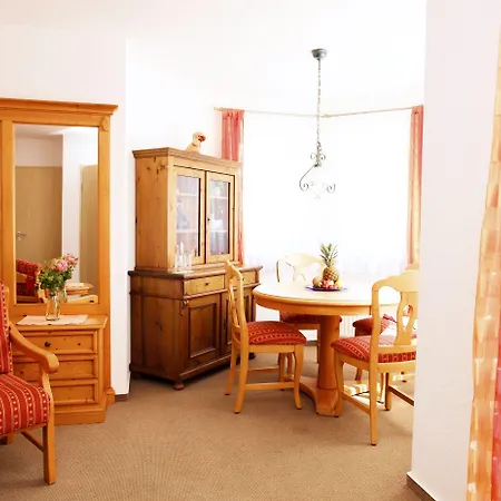 Bodensee Storchen Отель 3*