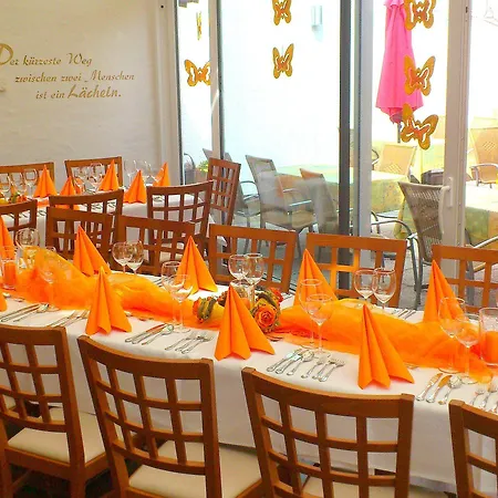 Отель Bodensee Storchen Ульдинген-Мюльхофен